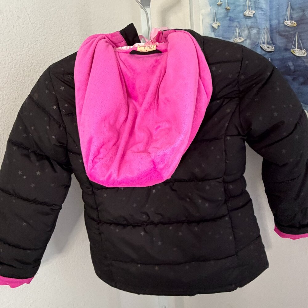 Girls Puffer Coat with Hood - Size XS (4-5) - Picture 7 of 7